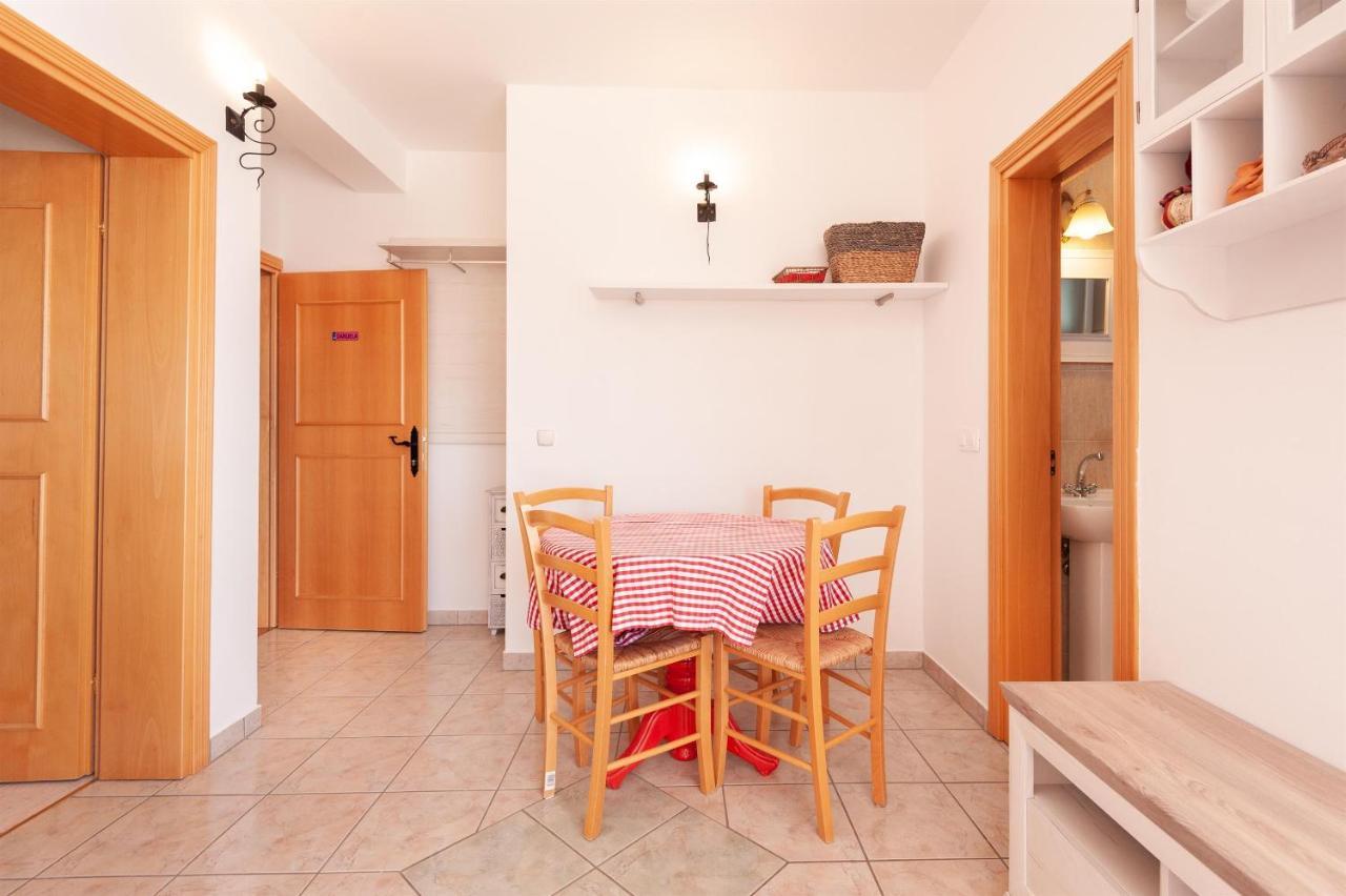 Apartments Gordana Локва-Рогозниця Екстер'єр фото